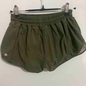 Lululemon hotty hot shorts
